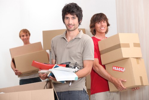 Flexible storage space for small businesses and trade customers in Croydon