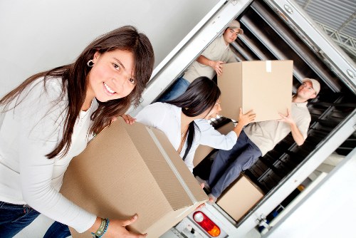 Business and personal self storage solutions in Croydon