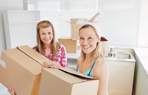 Modern storage unit security features in Croydon